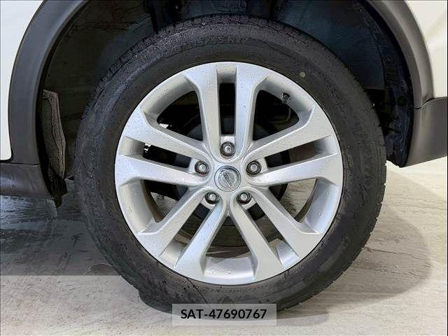 Nissan JUKE 2017-06 6002167-6