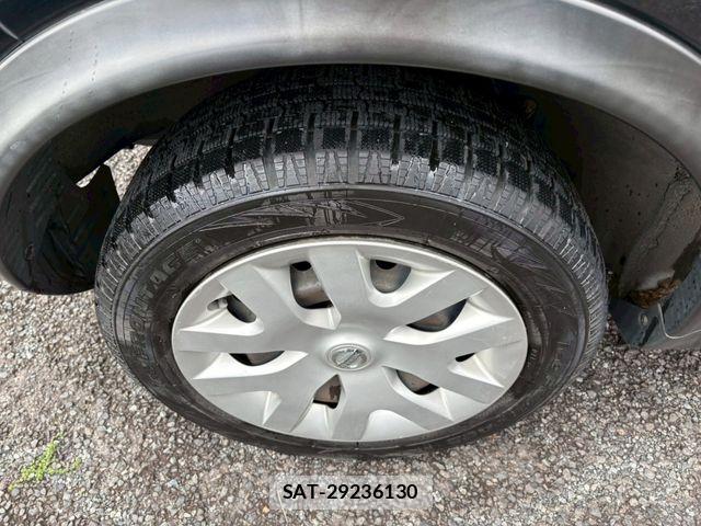 Nissan JUKE 2012-01 6135266-10