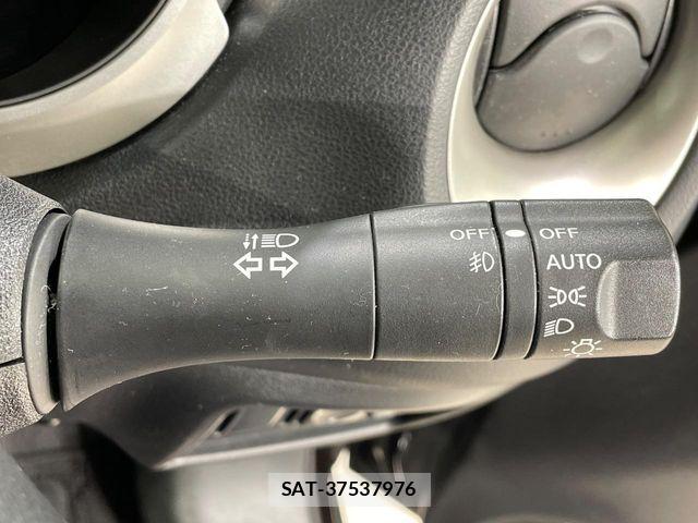 Nissan JUKE 2015-11 6498941-6