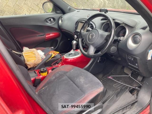Nissan JUKE 2011-05 6498999-7