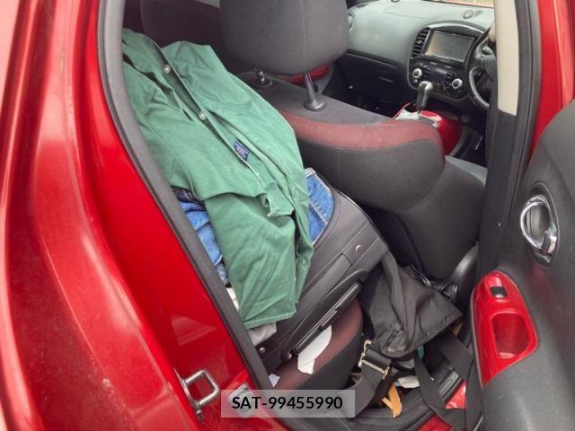 Nissan JUKE 2011-05 6498999-8