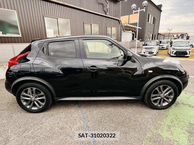 Nissan JUKE 2013-03 6612572-23