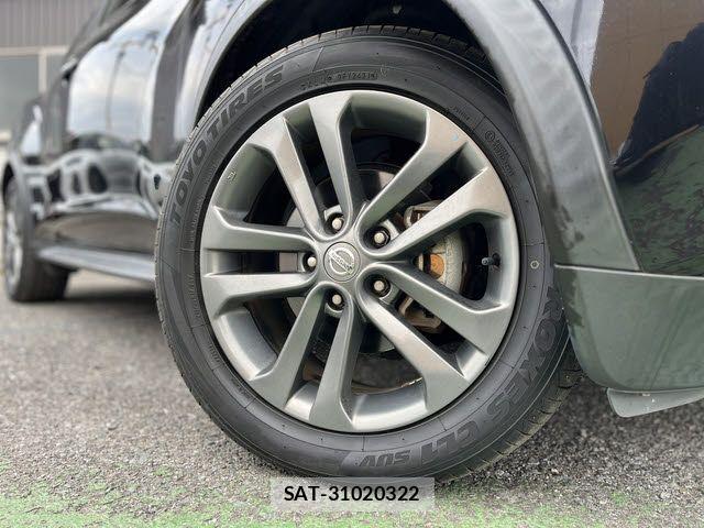 Nissan JUKE 2013-03 6612572-26