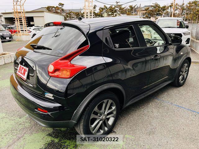 Nissan JUKE 2013-03 6612572-8