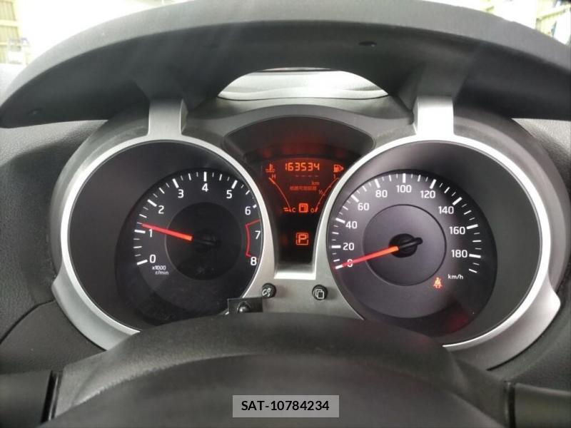 Nissan JUKE 2011 6665207-5