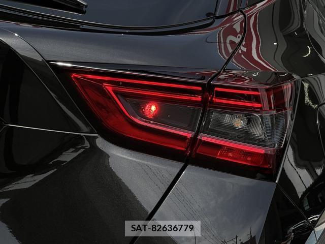 Nissan JUKE 2021-02 6672134-20