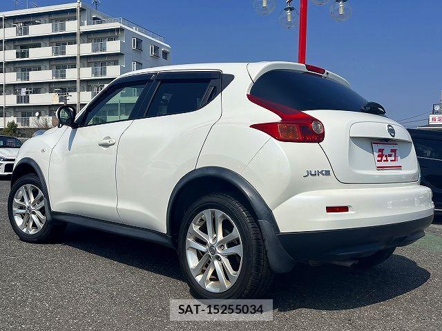 Nissan JUKE 2013-01 6676520-8