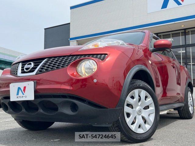 Nissan JUKE 2011-06 6716429-12