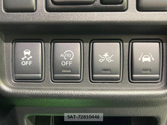 Nissan JUKE 2016-09 6752106-5