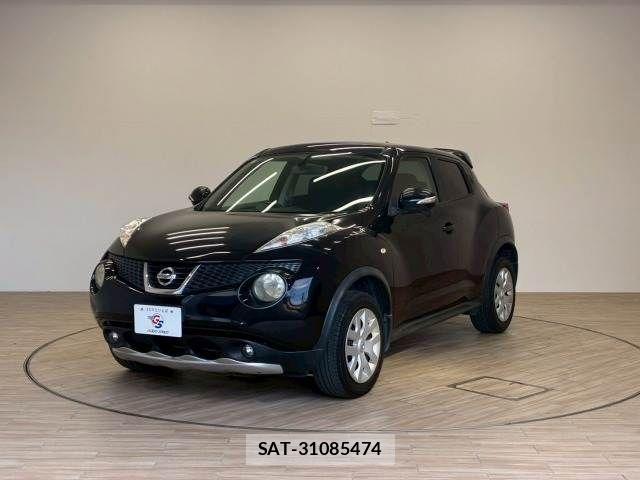 Nissan JUKE 2011-08 6815504-15
