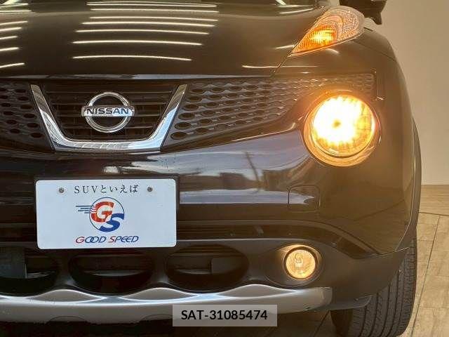 Nissan JUKE 2011-08 6815504-17