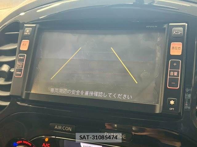 Nissan JUKE 2011-08 6815504-3