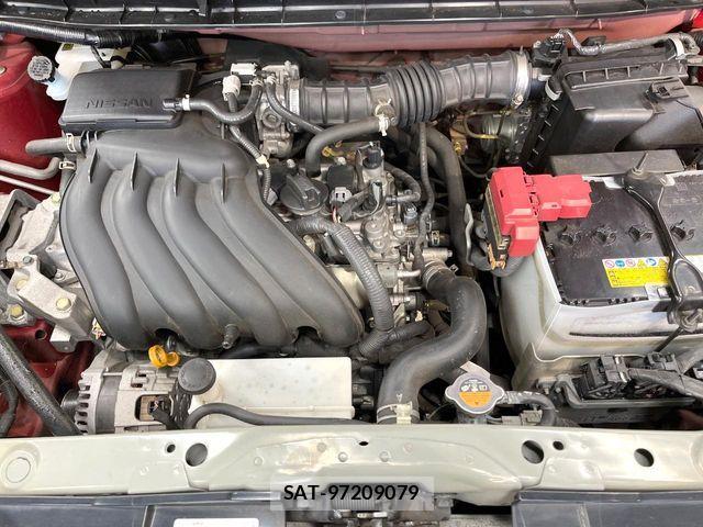 Nissan JUKE 2017-03 6907141-17