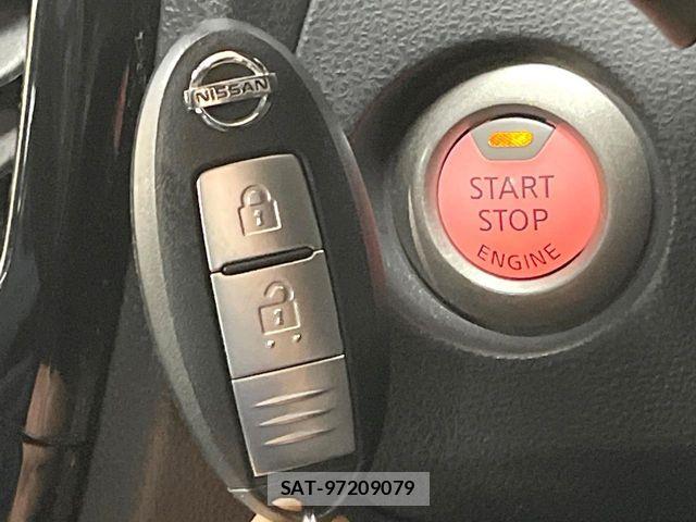 Nissan JUKE 2017-03 6907141-6