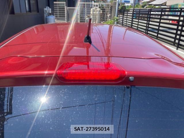 Nissan JUKE 2015-07 6907144-4