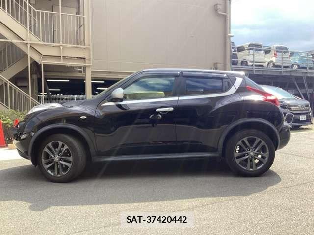 Nissan JUKE 2013-09 6907142-16