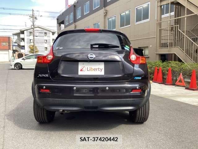 Nissan JUKE 2013-09 6907142-19