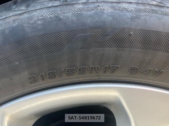 Nissan JUKE 2013-07 6994602-9
