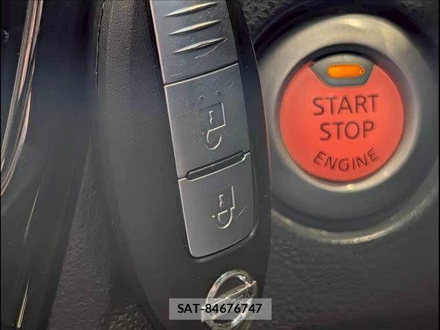 Nissan JUKE 2016-07 7020693-9
