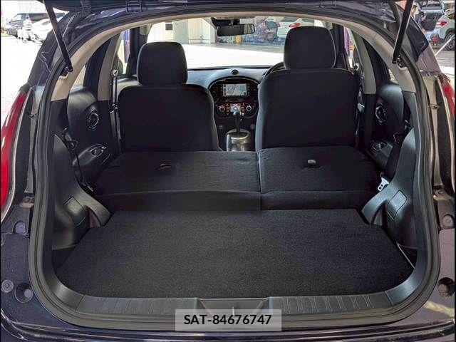 Nissan JUKE 2016-07 7020693-12