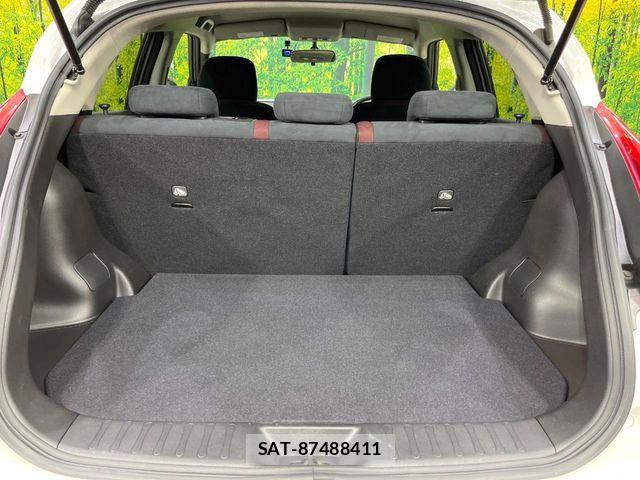 Nissan JUKE 2013-11 7059066-9