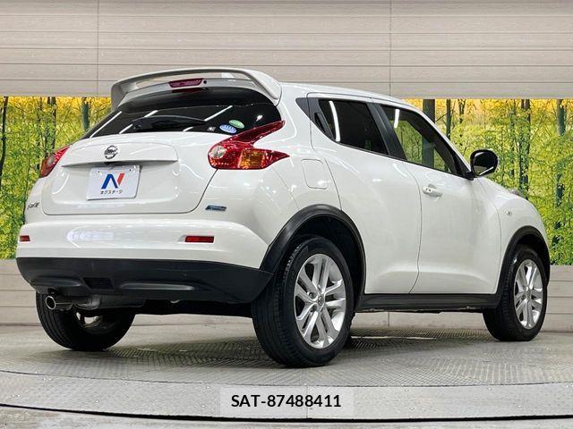 Nissan JUKE 2013-11 7059066-16
