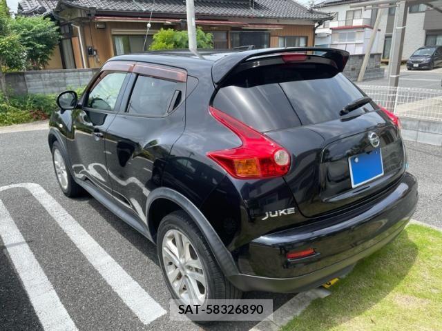 Nissan JUKE 2012-05 7220385-4