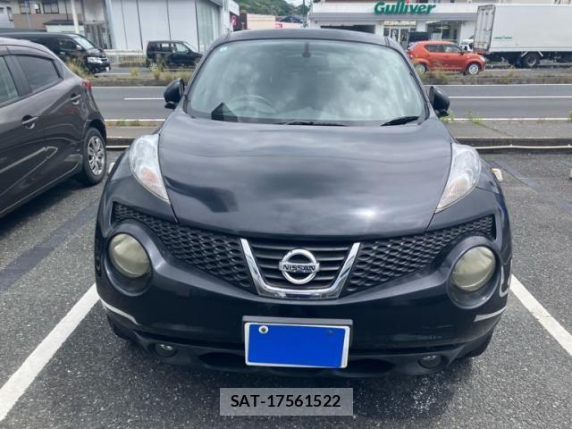 Nissan JUKE 2011-08 7220381-0