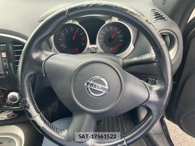 Nissan JUKE 2011-08 7220381-15