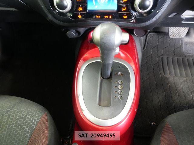 Nissan JUKE 2013-03 7220395-11