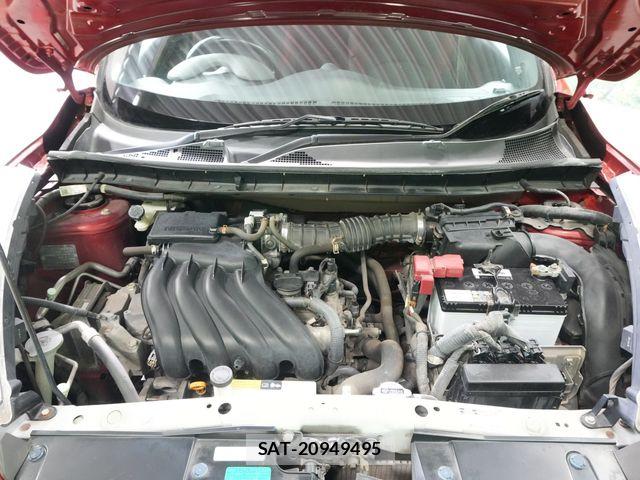 Nissan JUKE 2013-03 7220395-16