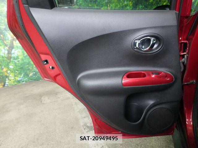 Nissan JUKE 2013-03 7220395-24