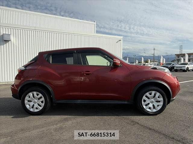 Nissan JUKE 2015-11 7220399-10