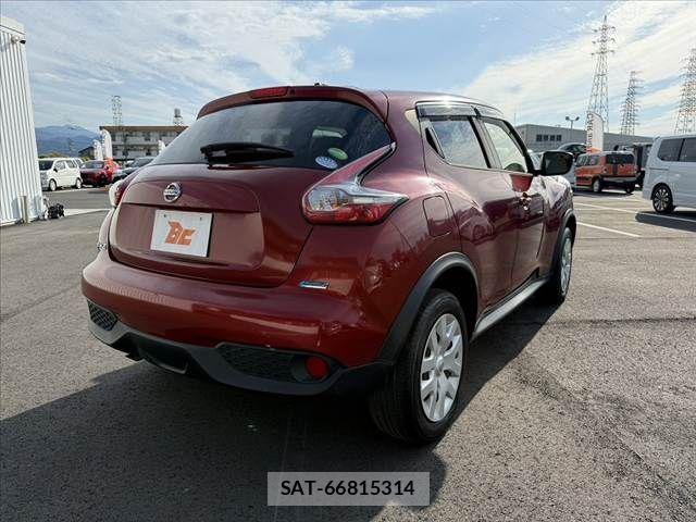 Nissan JUKE 2015-11 7220399-13
