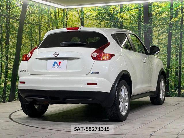 Nissan JUKE 2010-11 7220379-16