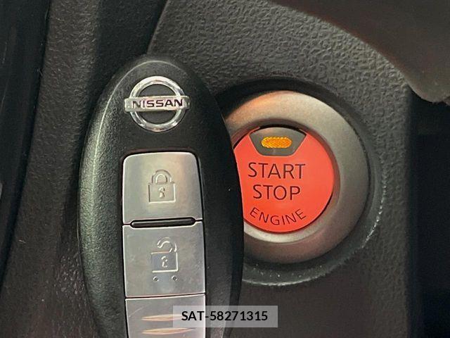 Nissan JUKE 2010-11 7220379-6