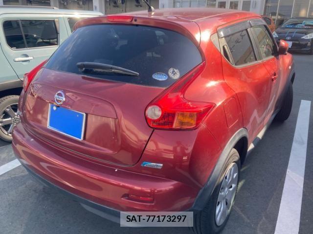 Nissan JUKE 2013-07 7220387-2