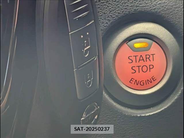 Nissan JUKE 2015-04 7251189-6