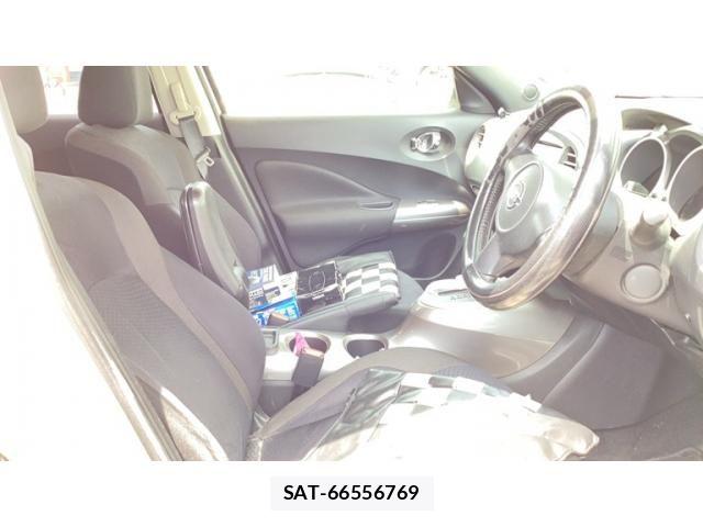 Nissan JUKE 2012-03 7251190-14