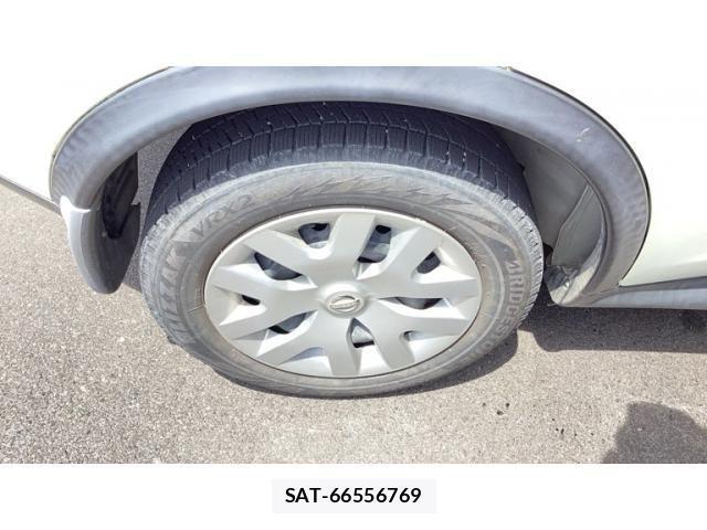 Nissan JUKE 2012-03 7251190-5