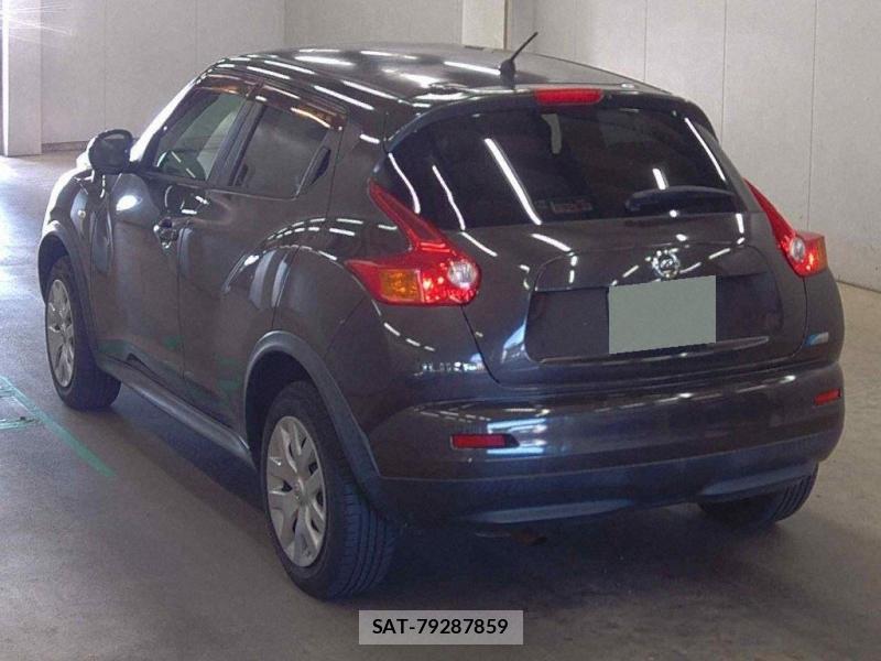 Nissan JUKE 2012-01 7250798-2