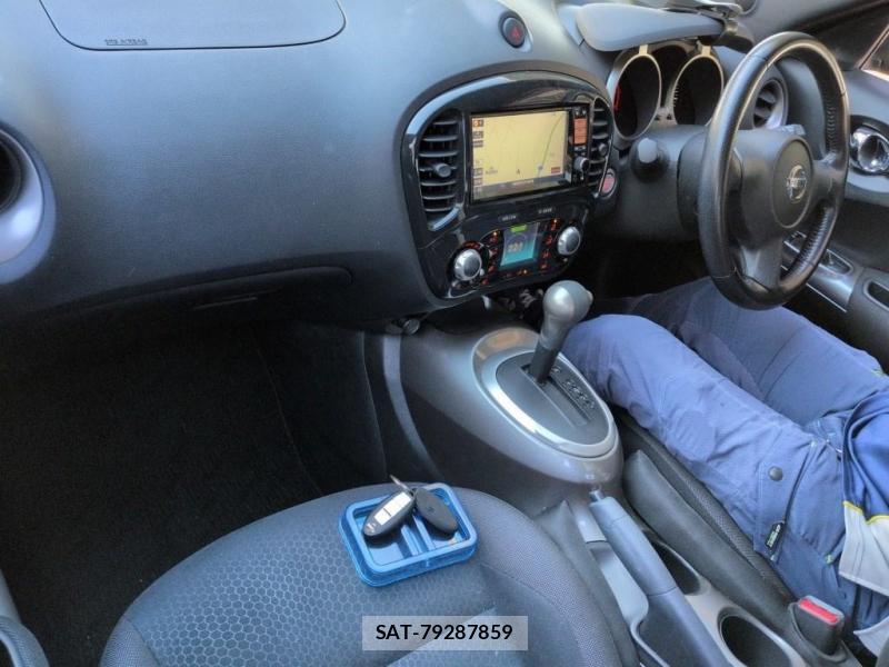 Nissan JUKE 2012-01 7250798-4
