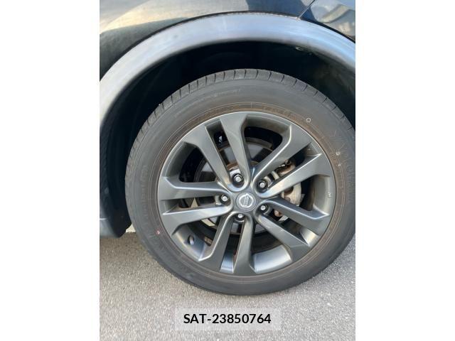 Nissan JUKE 2017-02 7272131-2
