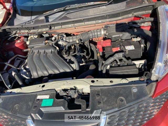 Nissan JUKE 2012-03 7272130-13