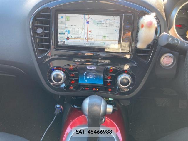 Nissan JUKE 2012-03 7272130-23