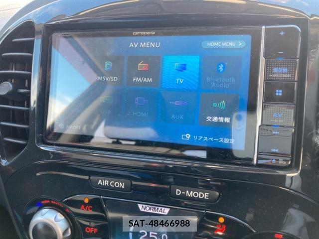 Nissan JUKE 2012-03 7272130-26