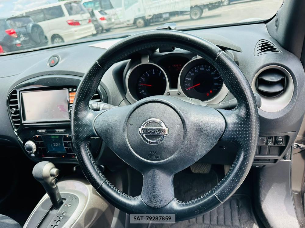Nissan JUKE 2012-01 7250798-14