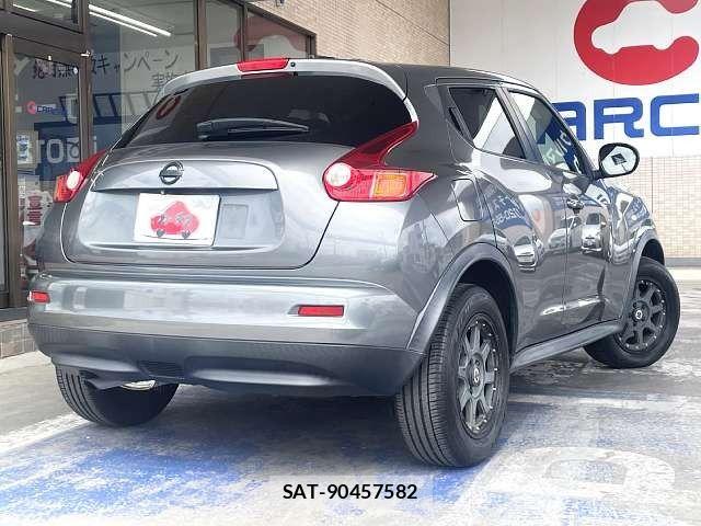 Nissan JUKE 2012-02 7327760-2