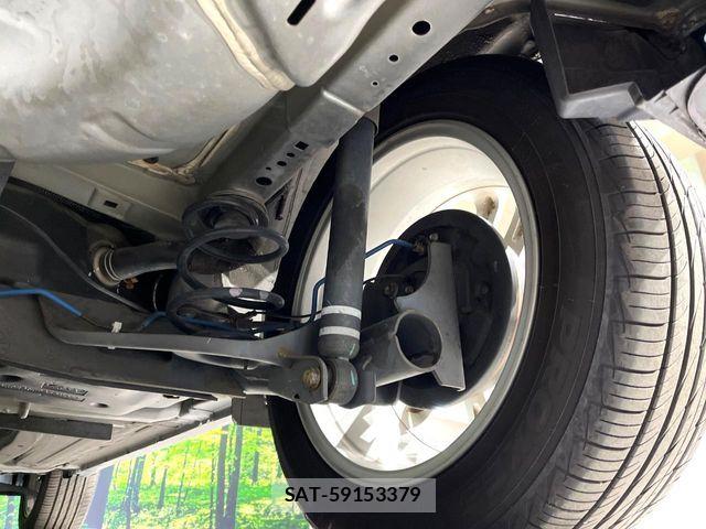 Nissan JUKE 2016-06 7327762-19