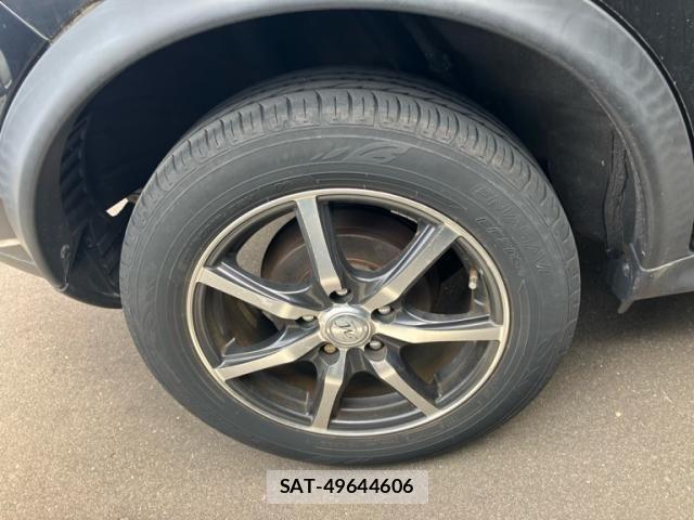 Nissan JUKE 2012-05 7327763-10